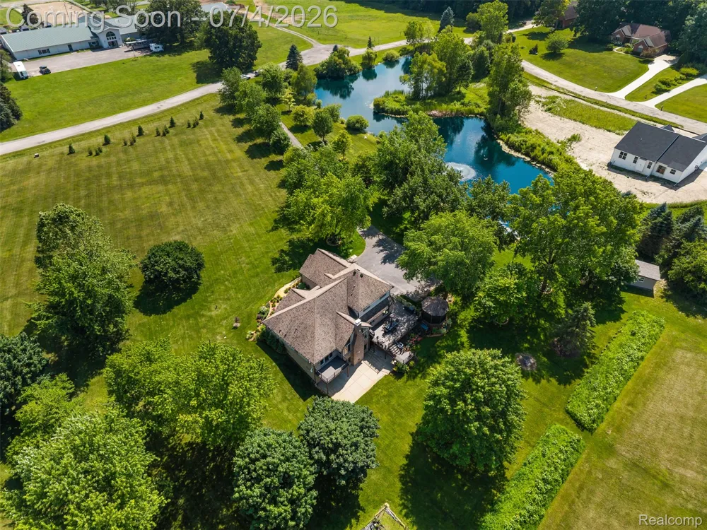 55550 Lee Road Lyon Charter Township, MI 48165