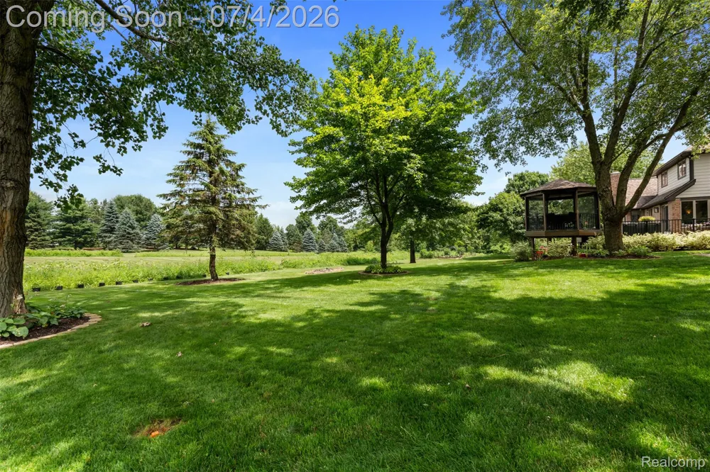 55550 Lee Road Lyon Charter Township, MI 48165