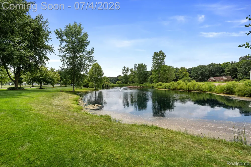 55550 Lee Road Lyon Charter Township, MI 48165