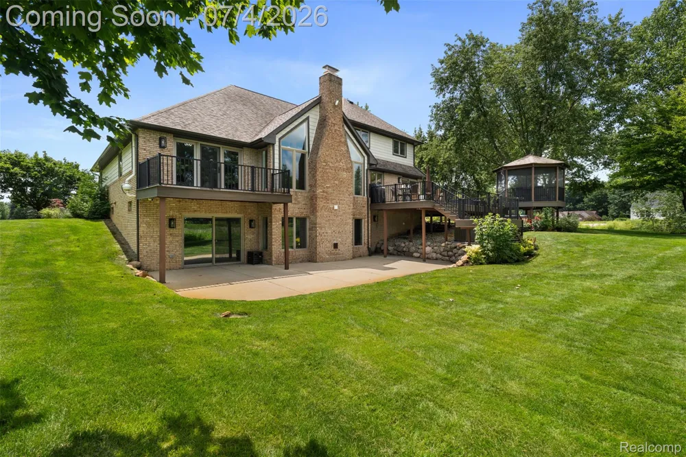 55550 Lee Road Lyon Charter Township, MI 48165