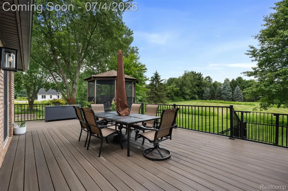 55550 Lee Road Lyon Charter Township, MI 48165
