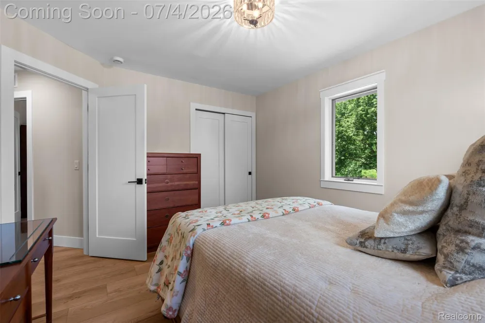 55550 Lee Road Lyon Charter Township, MI 48165