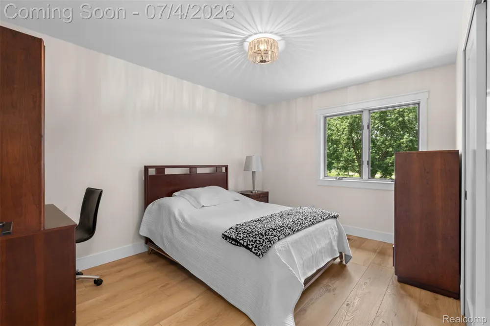 55550 Lee Road Lyon Charter Township, MI 48165