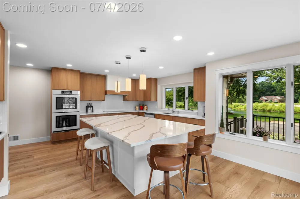 55550 Lee Road Lyon Charter Township, MI 48165