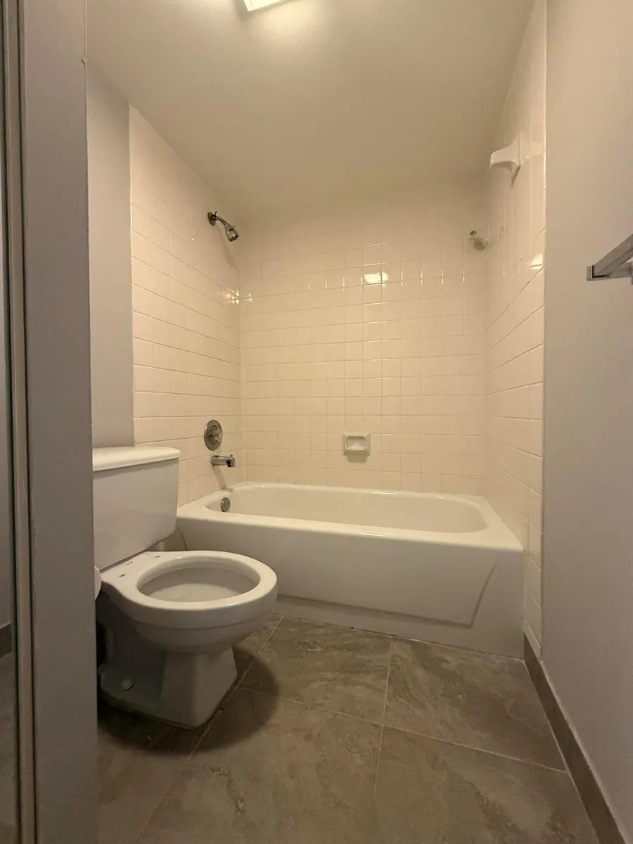 1603 16th Way West Palm Beach, FL 33407