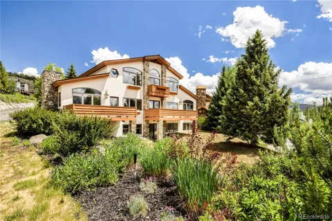 454 Ensign Drive #A