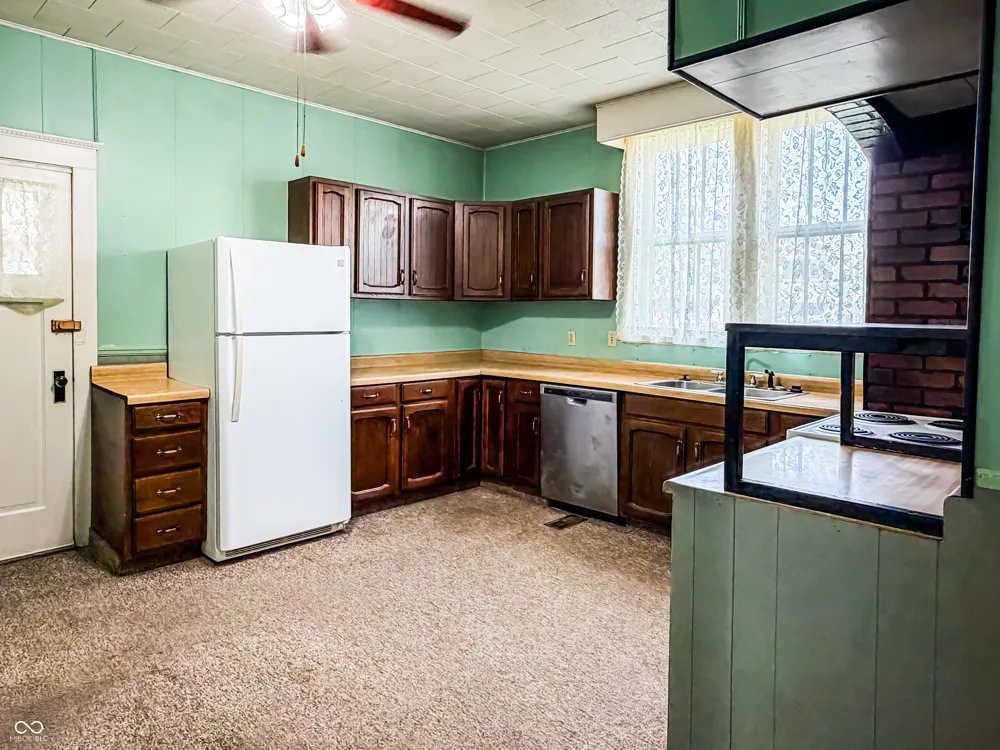 106 College Avenue Paoli, IN 47454