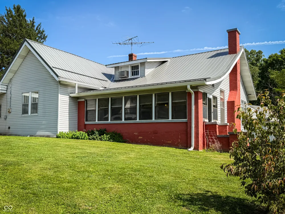 106 College Avenue Paoli, IN 47454