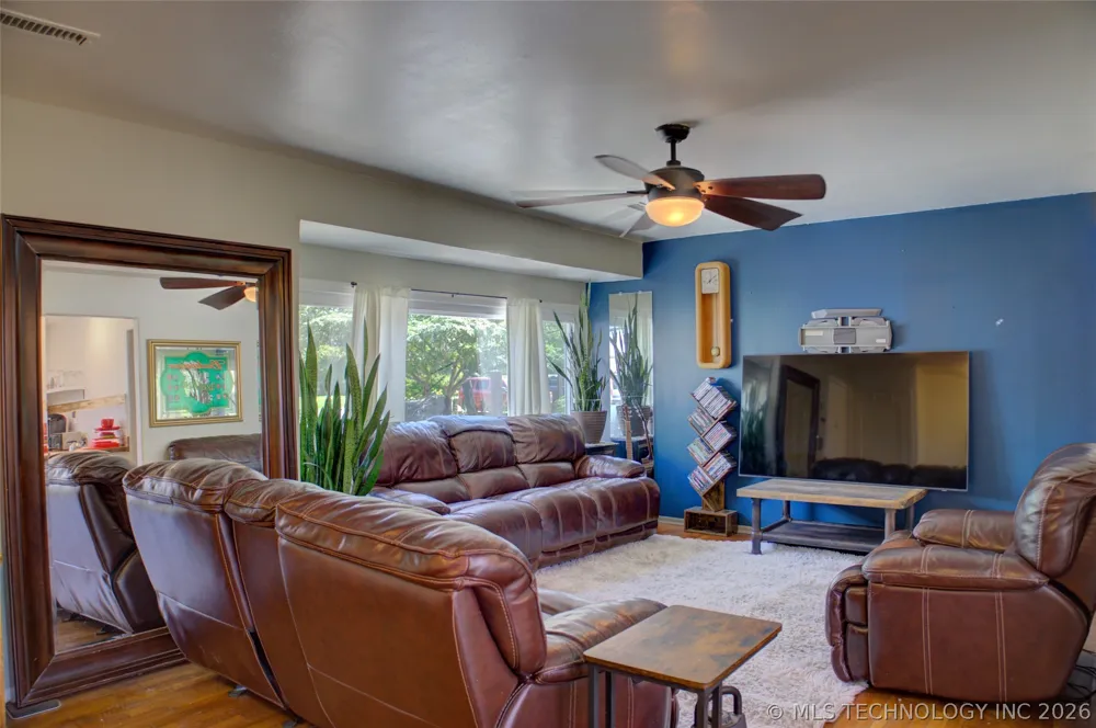1828 E 10th Street Okmulgee, OK 74447