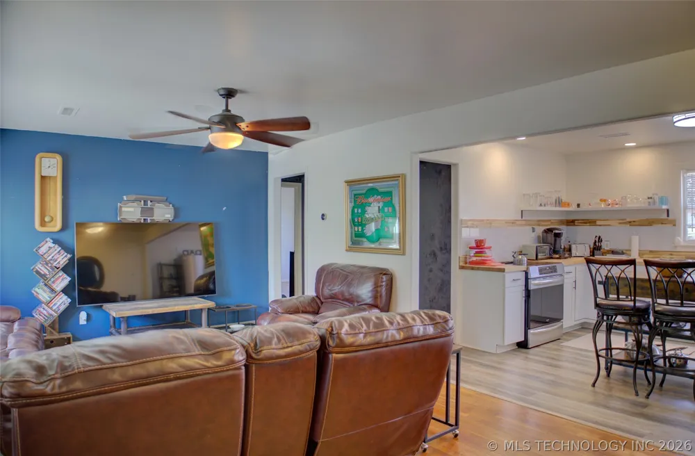 1828 E 10th Street Okmulgee, OK 74447