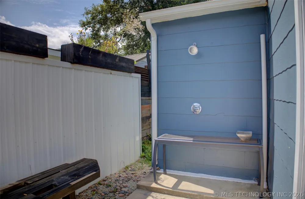 1828 E 10th Street Okmulgee, OK 74447