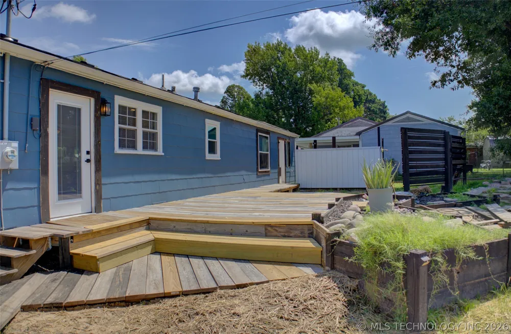 1828 E 10th Street Okmulgee, OK 74447