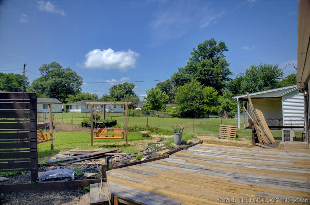 1828 E 10th Street Okmulgee, OK 74447