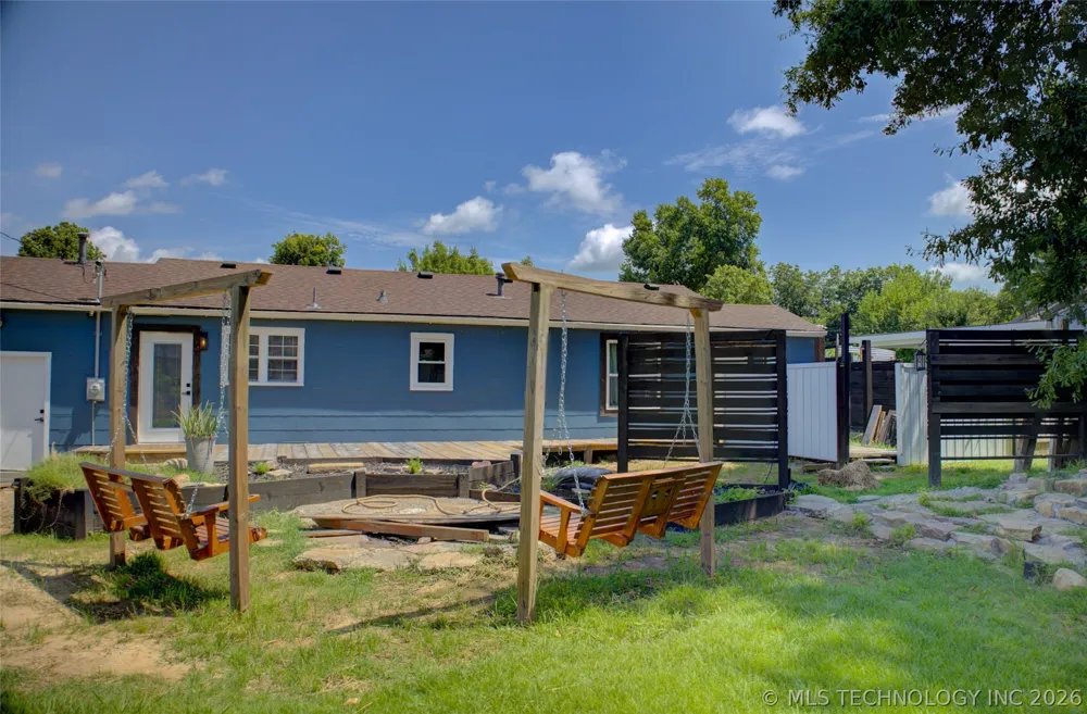 1828 E 10th Street Okmulgee, OK 74447
