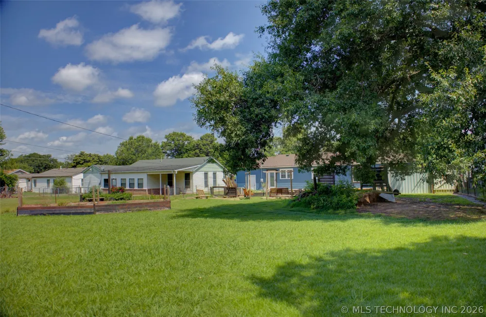 1828 E 10th Street Okmulgee, OK 74447