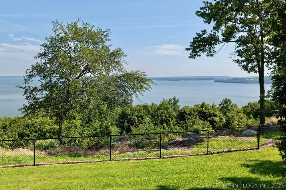 419535 E 1200 ROAD Eufaula, OK 74432