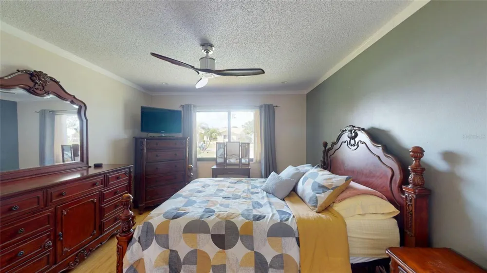 6960 PINECREST LANE Pinellas Park, FL 33781