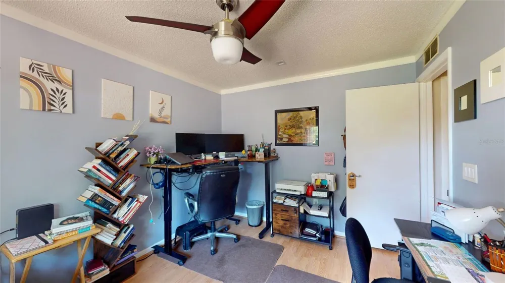 6960 PINECREST LANE Pinellas Park, FL 33781