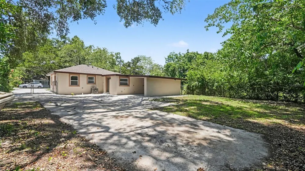 1109 NW 14TH AVENUE ocala, FL 34475