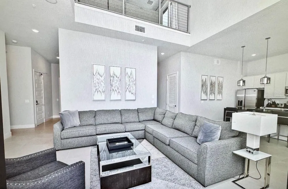 7770 SANDY RIDGE DRIVE #207 Reunion, FL 34747