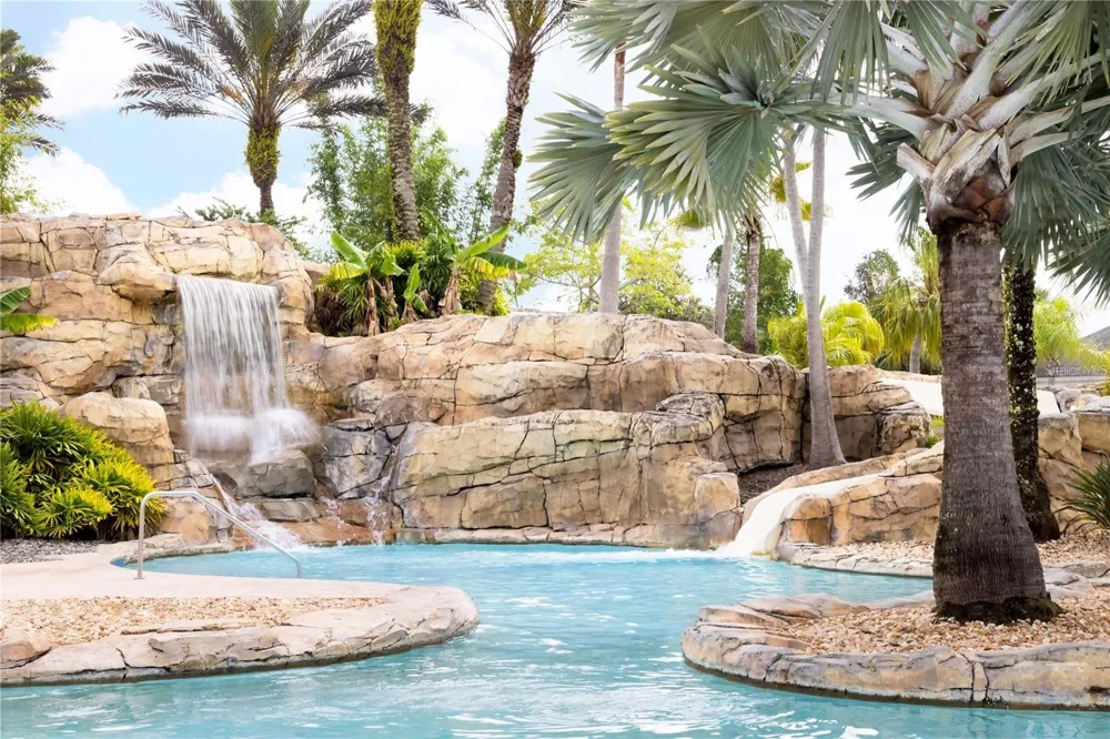 7770 SANDY RIDGE DRIVE #207 Reunion, FL 34747