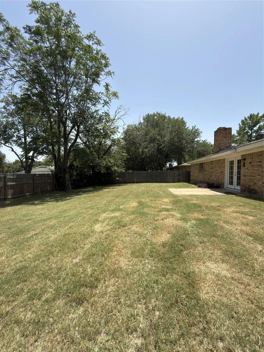 900 Prestwick Street Bedford, TX 76022