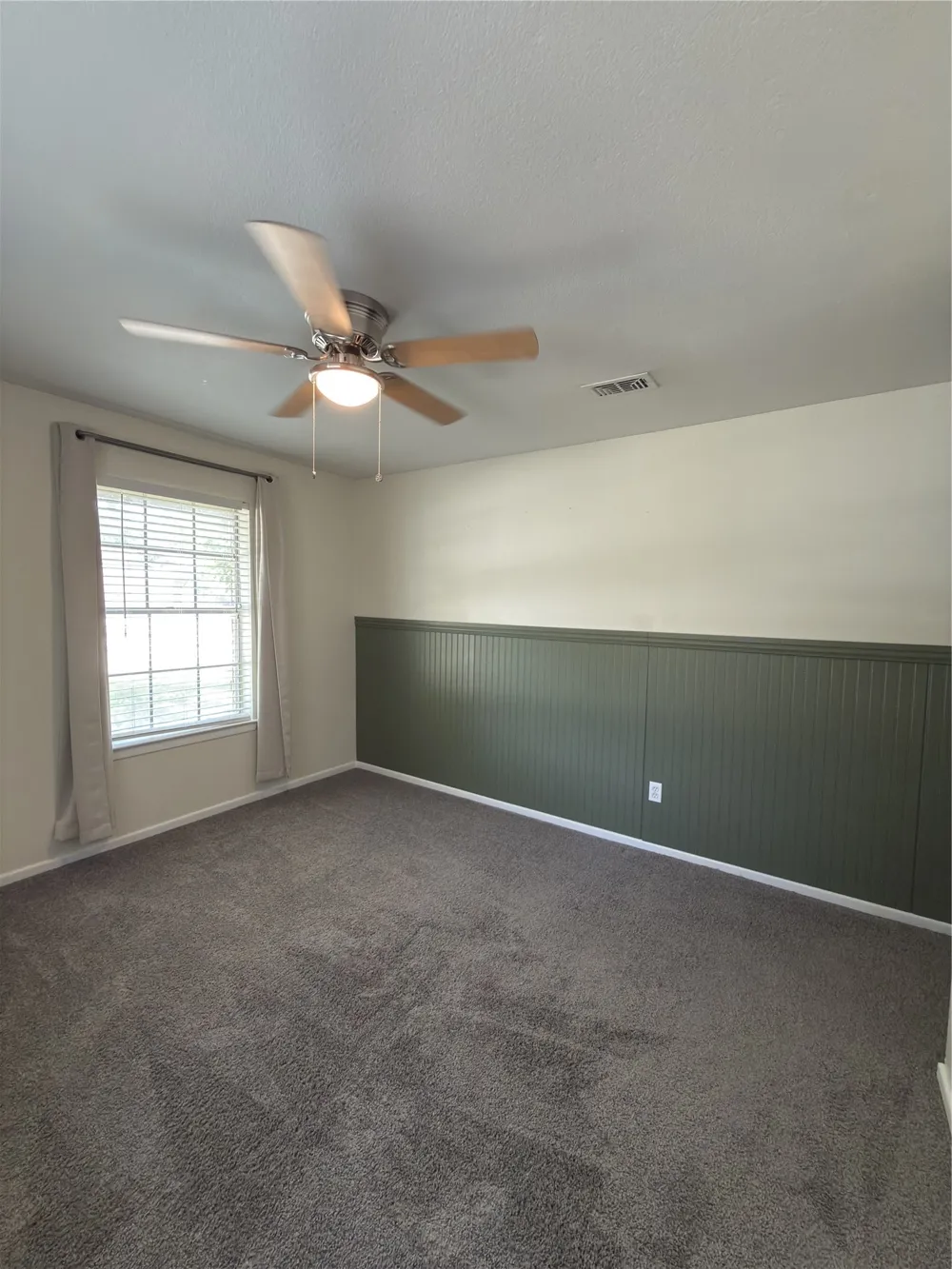 900 Prestwick Street Bedford, TX 76022