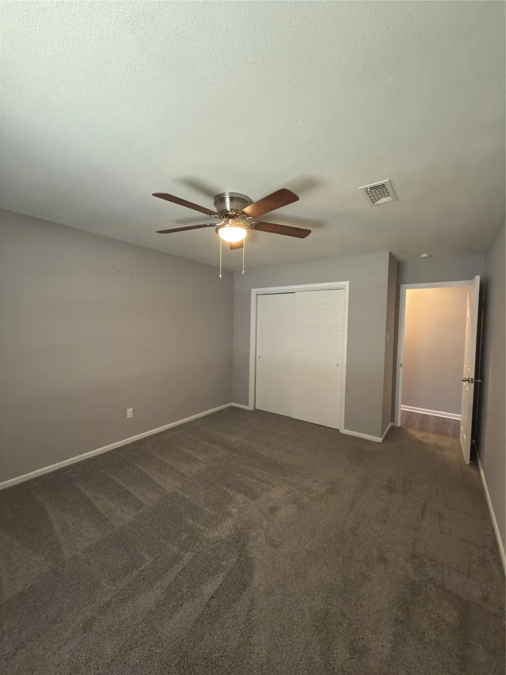 900 Prestwick Street Bedford, TX 76022