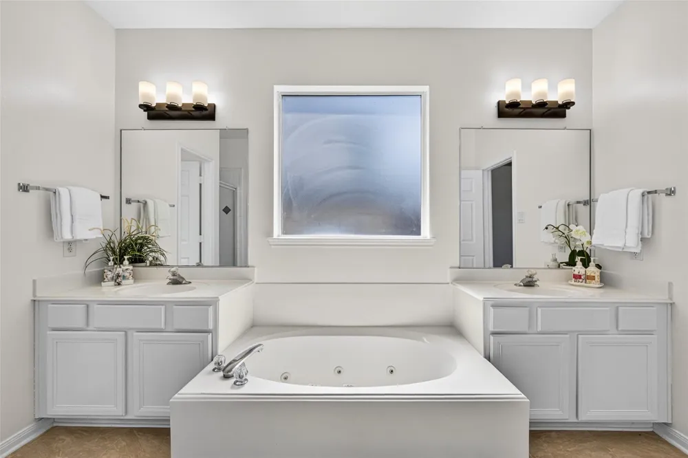 13910 Sunset View Drive Houston, TX 77083