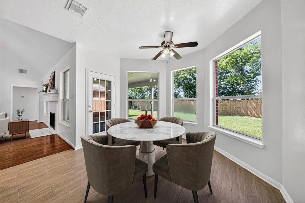 13910 Sunset View Drive Houston, TX 77083