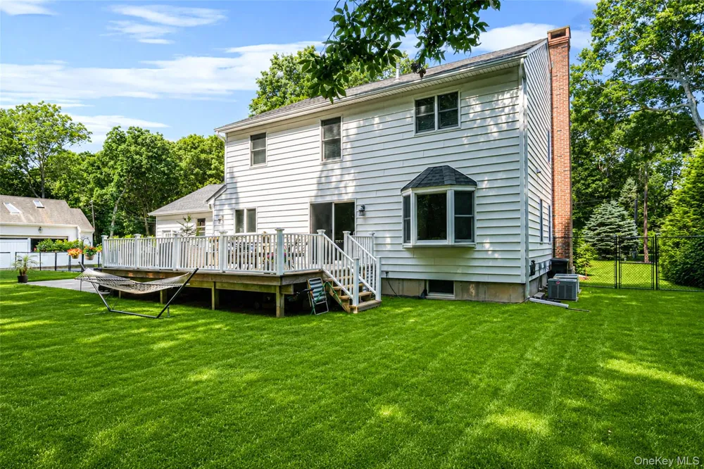 1075 Ships Drive Southold, NY 11971