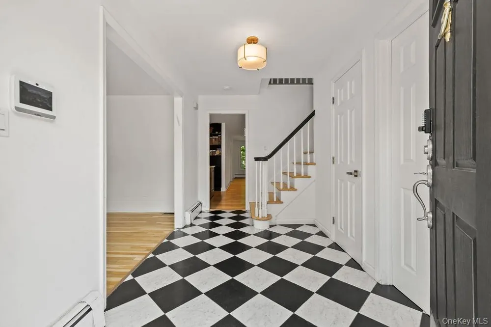 21 Ardsley Drive New City, NY 10956