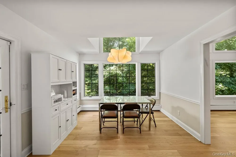21 Ardsley Drive New City, NY 10956
