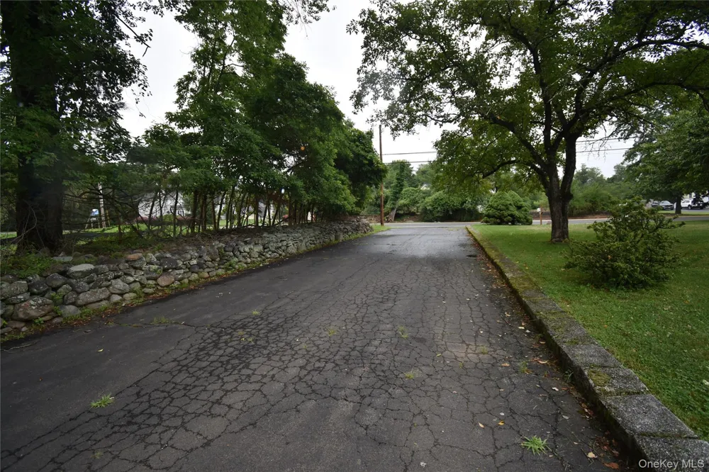 300 Ackertown Road Monsey, NY 10952