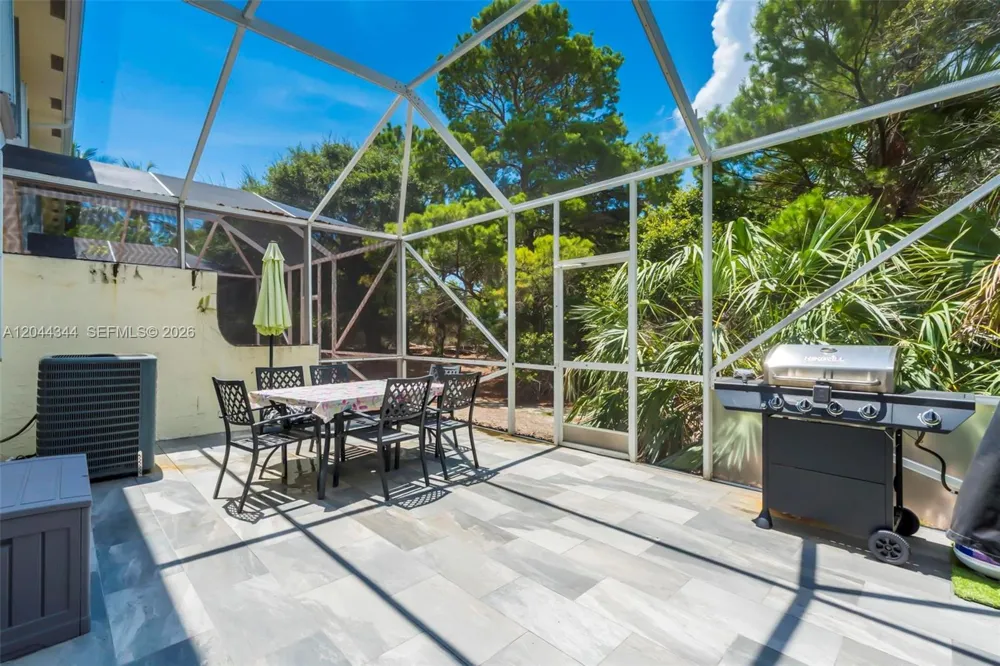 126 Spruce St Boynton Beach, FL 33426