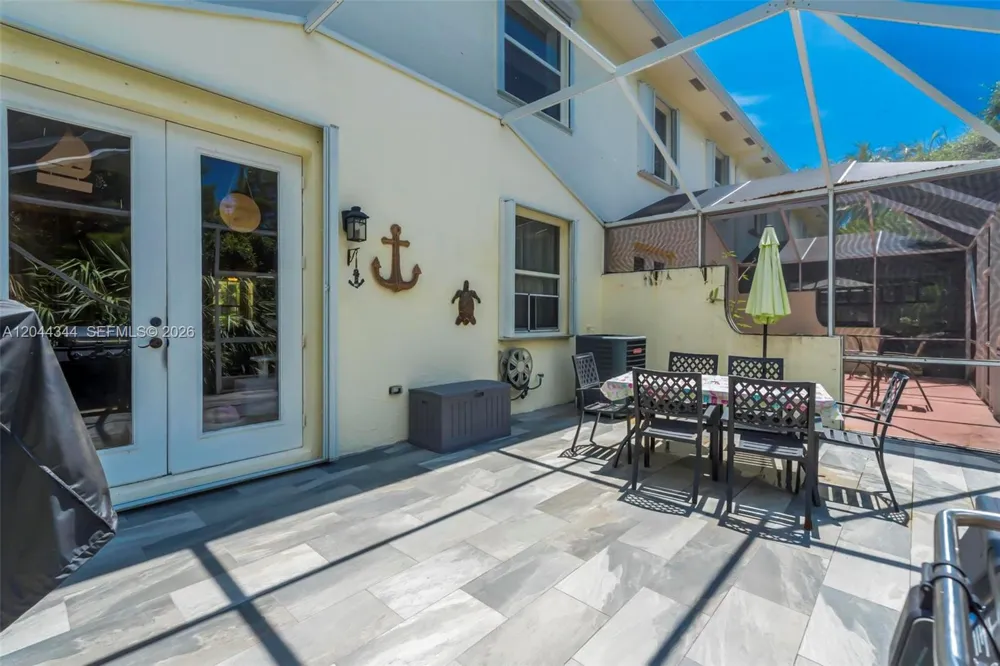 126 Spruce St Boynton Beach, FL 33426