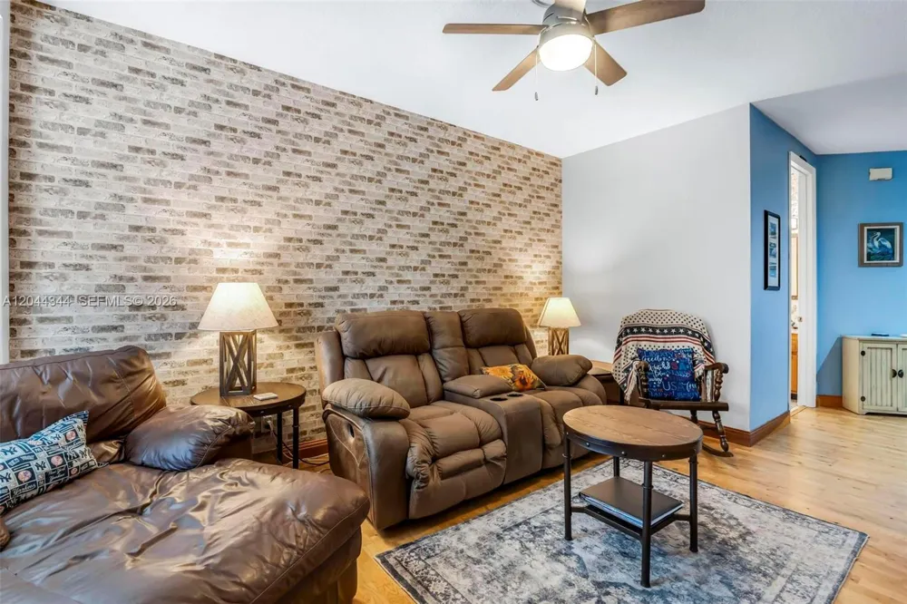 126 Spruce St Boynton Beach, FL 33426