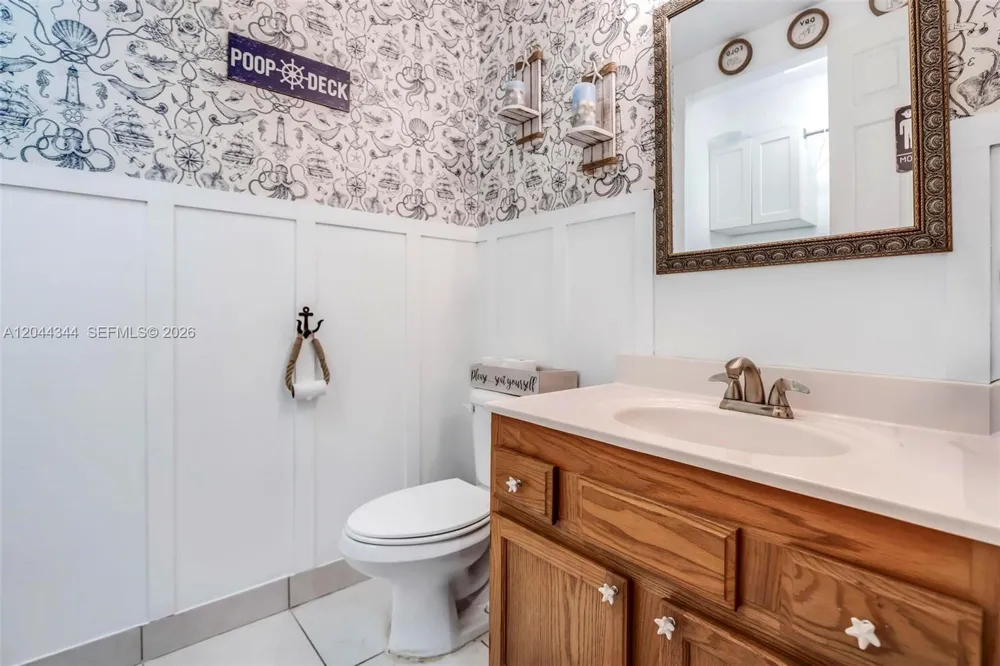 126 Spruce St Boynton Beach, FL 33426