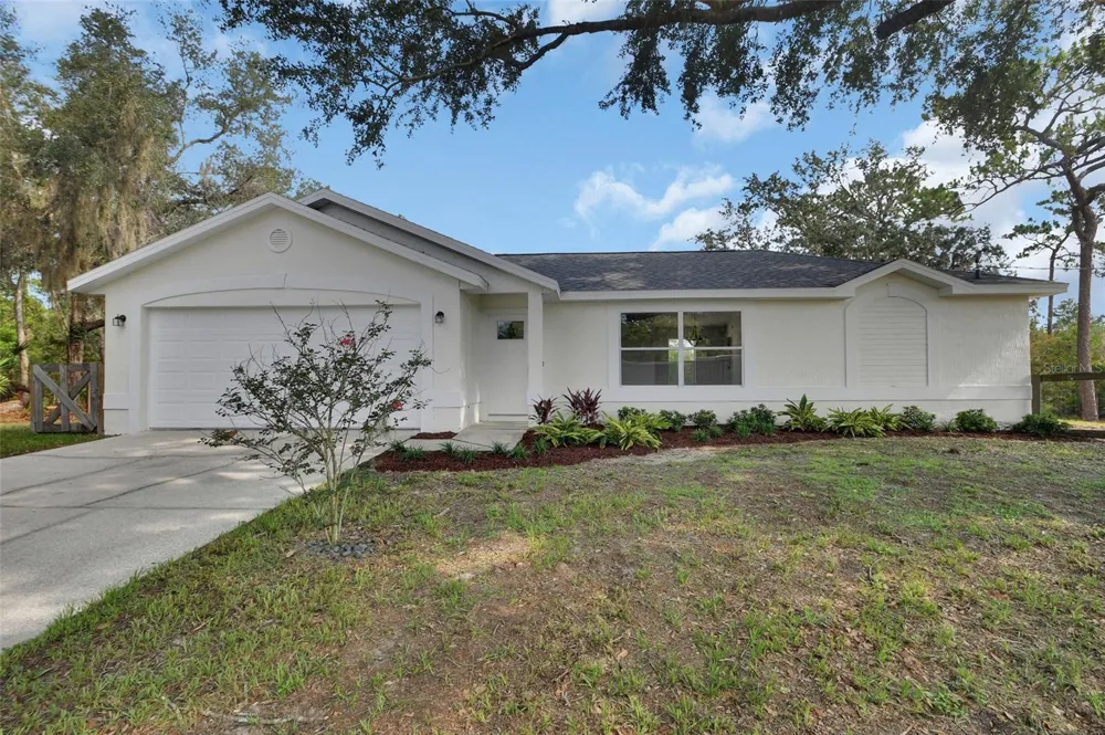 1251 SEMINOLE DRIVE De Leon Springs, FL 32130