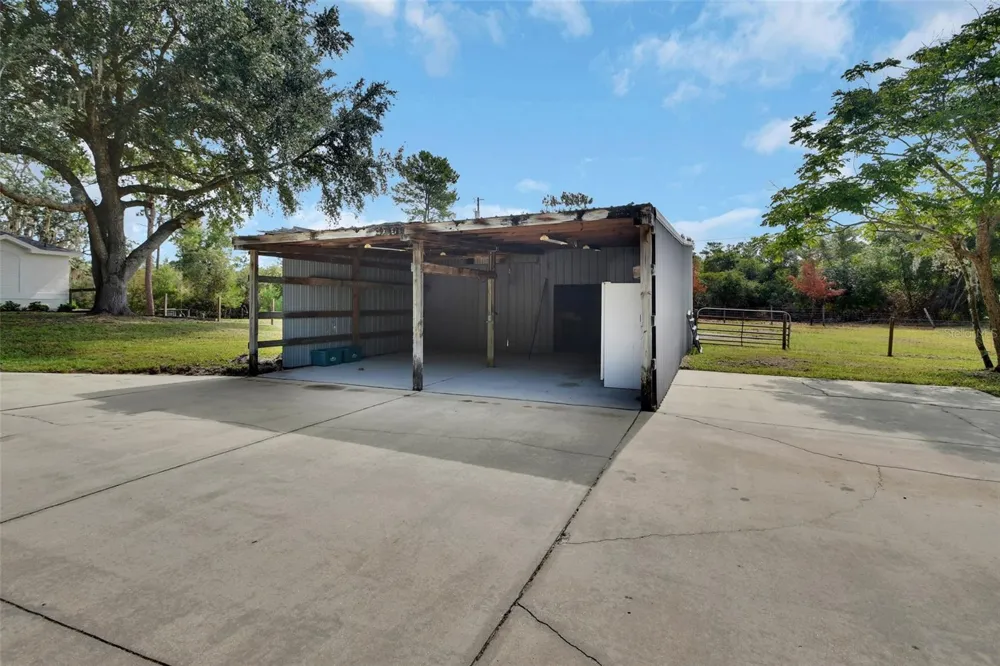 1251 SEMINOLE DRIVE De Leon Springs, FL 32130