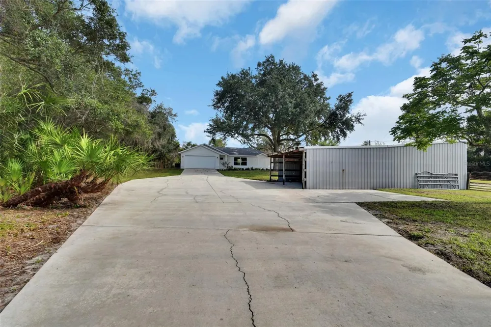 1251 SEMINOLE DRIVE De Leon Springs, FL 32130