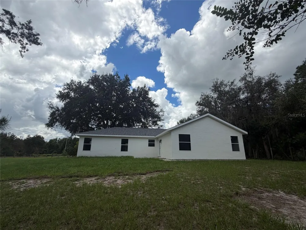 1251 SEMINOLE DRIVE De Leon Springs, FL 32130
