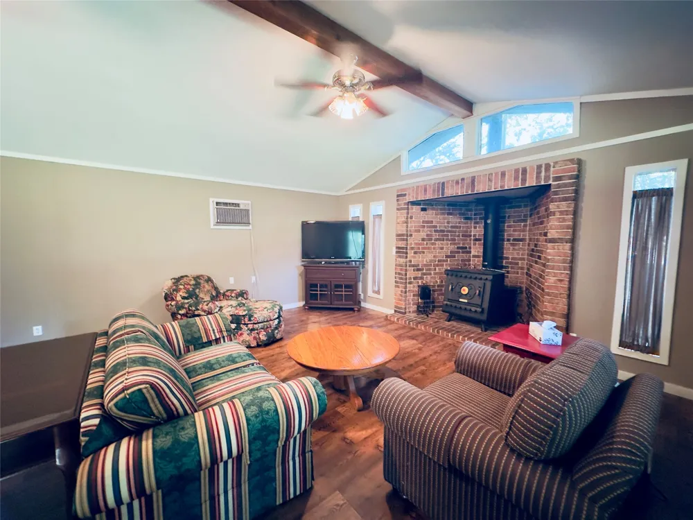 230 Scenic Loop Hawkins, TX 75765