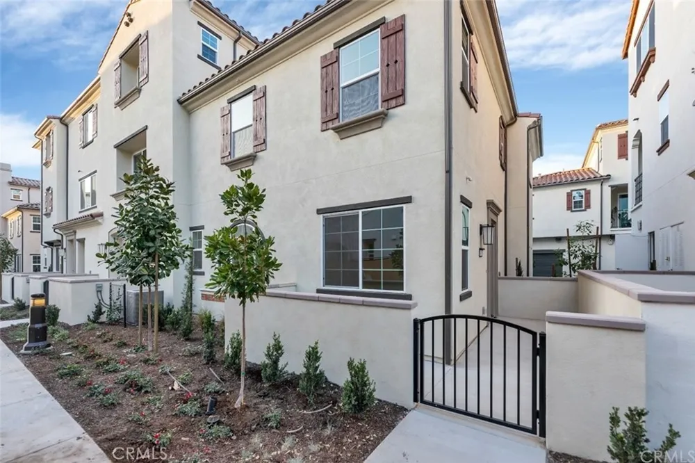 8149 Inventor Chino, CA 91708