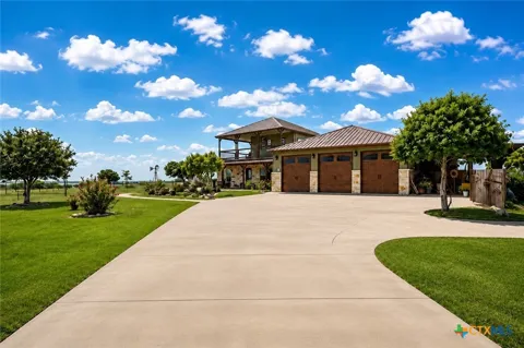 623 NAKISHWANA CIRCLE