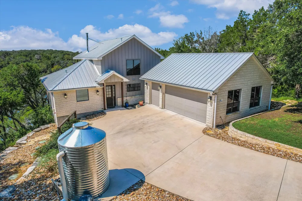 26815 Blue Cove Road Marble Falls, TX 78654