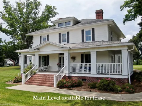 207 W Main Street #B