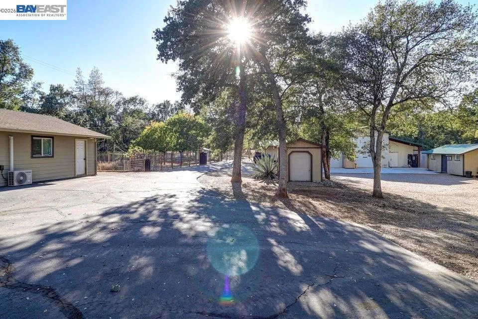 19650 Russell Cottonwood, CA 96022