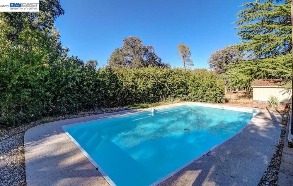 19650 Russell Cottonwood, CA 96022
