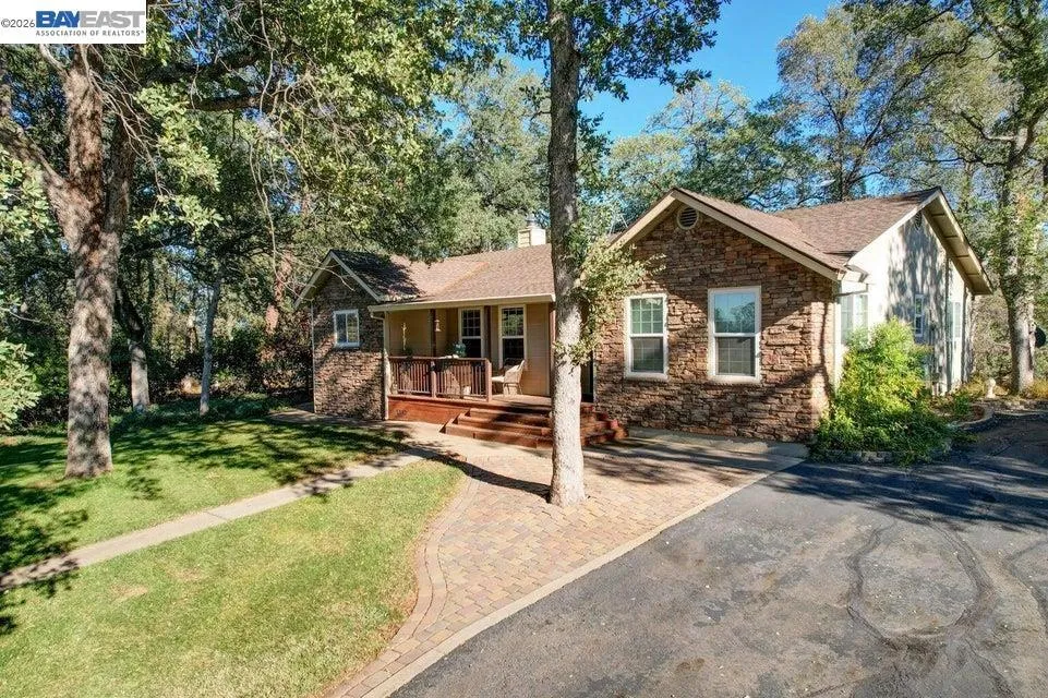 19650 Russell Cottonwood, CA 96022